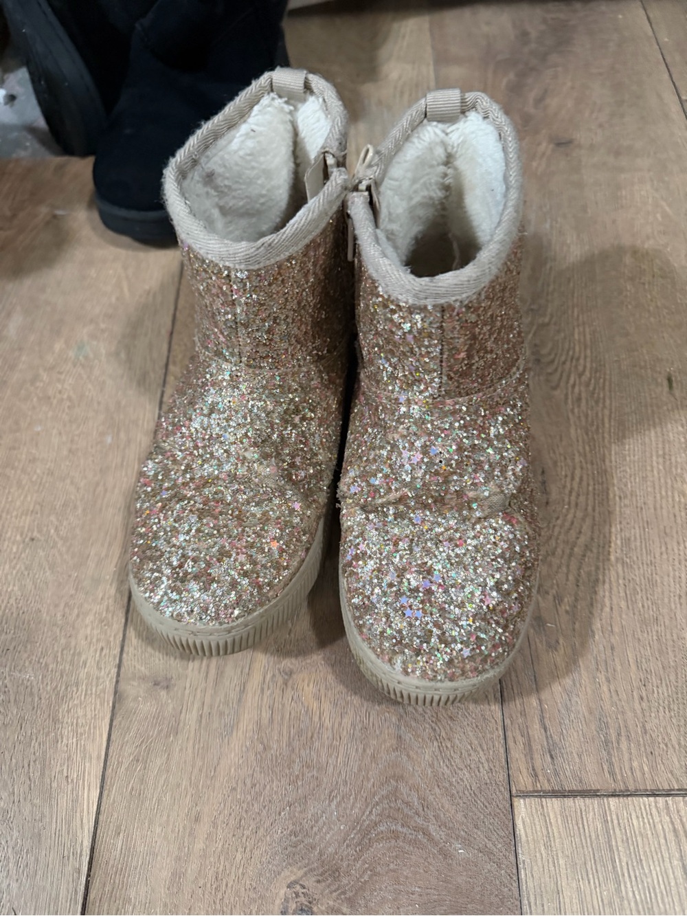 Cat & Jack Girls Glitter Boots - Gold